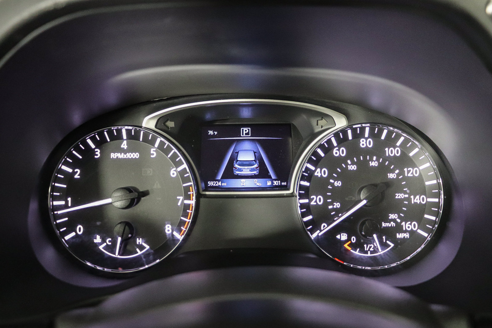 Used 2020 Nissan Pathfinder SV FWD image 24