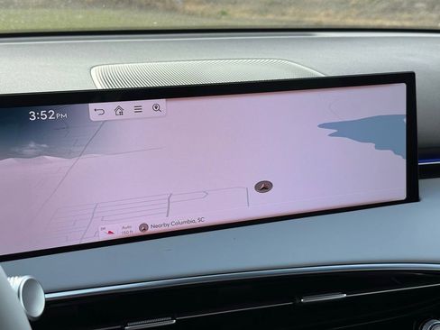 New 2026 Genesis GV70 2.5T Advanced image 4