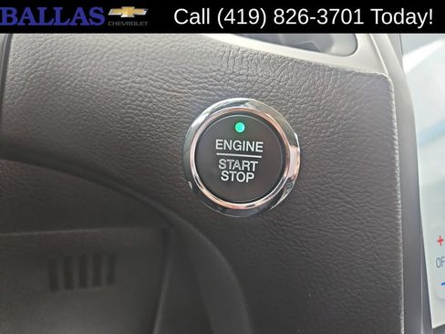 Used 2023 Ford Edge SEL AWD/4WD image 17
