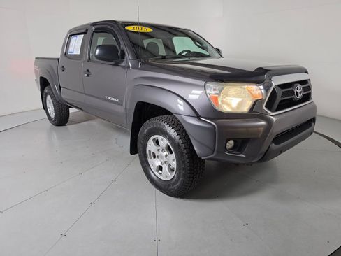 Used 2015 Toyota Tacoma 4x4 Double Cab w/ TRD Off-Road Package image 9