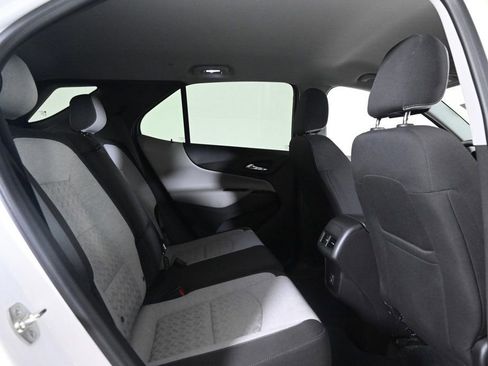 Used 2024 Chevrolet Equinox LS w/ LS Convenience Package image 17