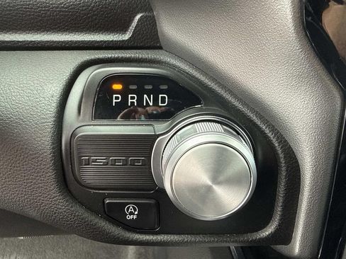 Used 2024 RAM 1500 Laramie RWD image 29