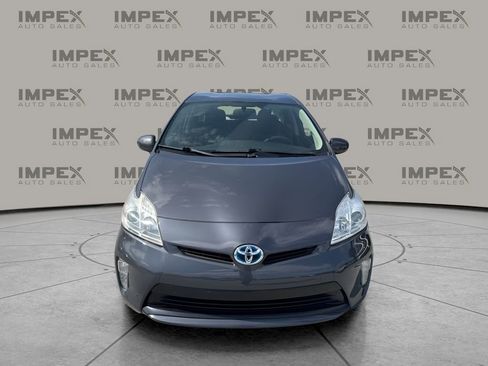 Used 2014 Toyota Prius Three image 8