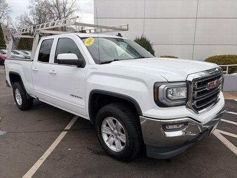 Used 2016 GMC Sierra 1500 SLE w/ SLE Value Package image 1