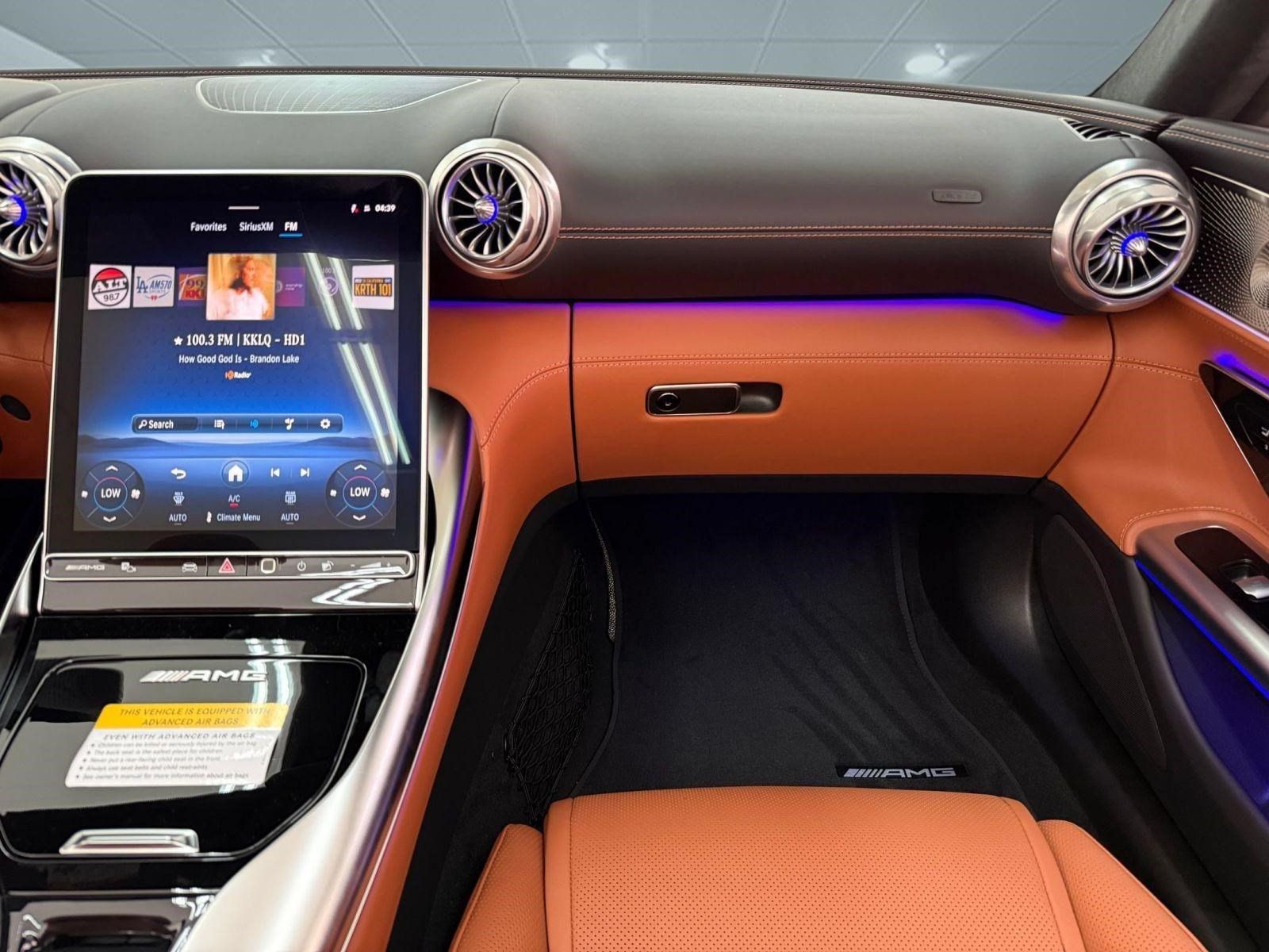 New 2026 Mercedes-Benz SL 63 AMG 4MATIC image 32