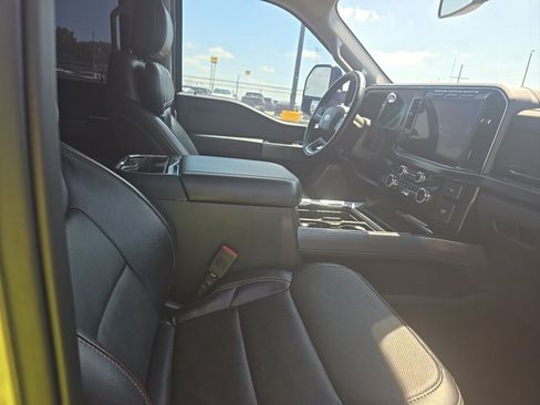 Used 2024 Ford F250 Lariat w/ Lariat Ultimate Package AWD/4WD image 9