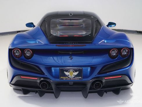 Used 2020 Ferrari F8 Tributo image 8