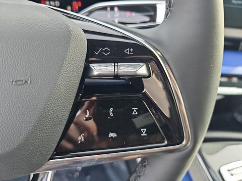 New 2026 Cadillac Optiq Sport 2 image 19