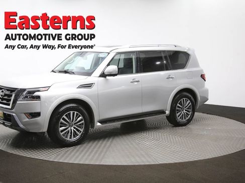 Used 2024 Nissan Armada SL w/ Captain's Chairs Package image 64