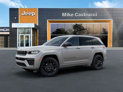 New 2026 Jeep Grand Cherokee Limited AWD/4WD image 3