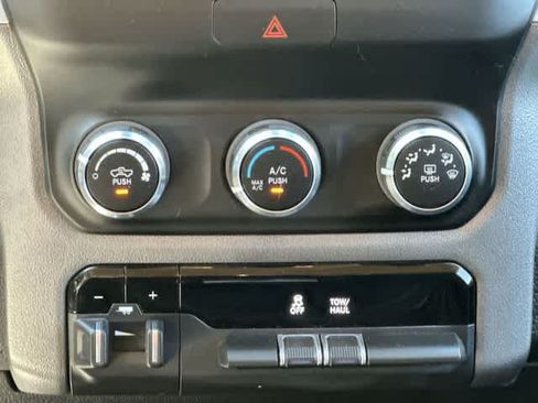 Used 2020 RAM 2500 Big Horn AWD/4WD image 13