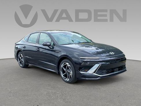 New 2024 Hyundai Sonata SEL w/ Convenience Package image 1