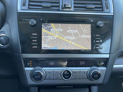 Used 2017 Subaru Outback 3.6R Touring image 23