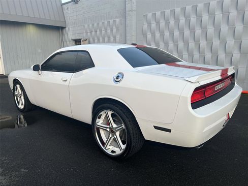 Used 2014 Dodge Challenger Rallye Redline image 8