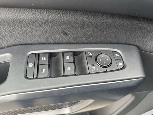 Used 2024 Nissan Pathfinder Rock Creek image 24