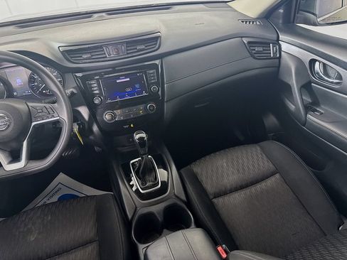 Used 2018 Nissan Rogue S FWD image 28