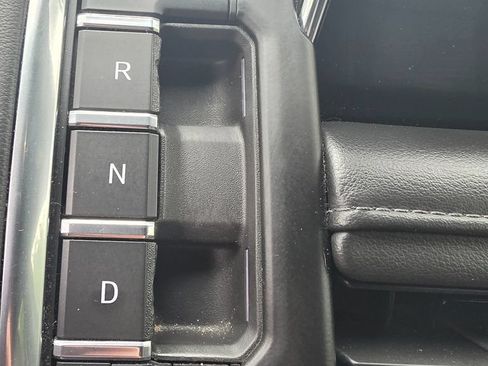 Used 2021 Chevrolet Tahoe LT AWD/4WD image 20