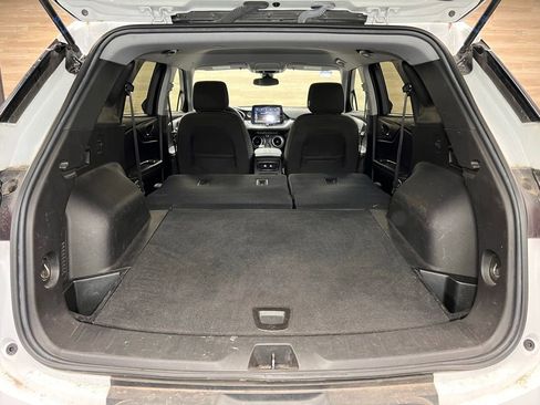 Used 2023 Chevrolet Blazer LT image 13
