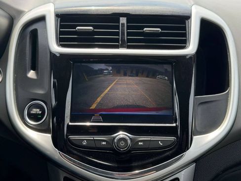 Used 2020 Chevrolet Sonic Premier FWD image 25