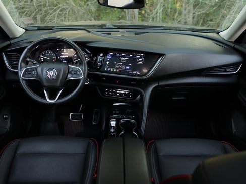 Used 2022 Buick Envision Essence w/ Sport Touring Package image 19