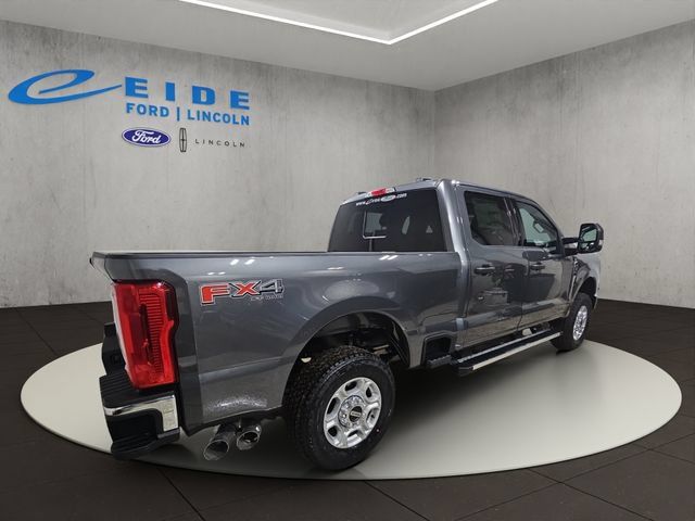 New 2026 Ford F250 XLT w/ FX4 Off-Road Package AWD/4WD image 5