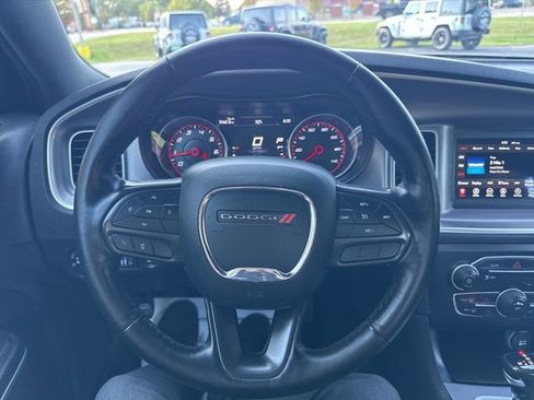 Certified 2022 Dodge Charger SXT w/ Cold Weather Package image 13