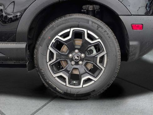 New 2025 Ford Bronco Sport Outer Banks w/ Outer Banks Tech Package+ AWD/4WD image 12