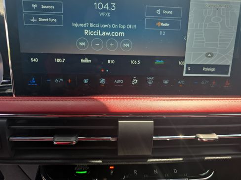 Certified 2024 Lincoln Corsair Reserve w/ Equipment Group 202A AWD/4WD image 21