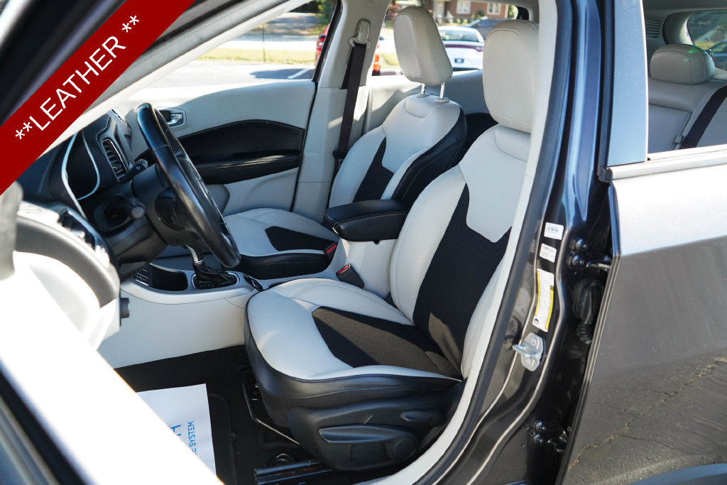 Used 2020 Jeep Compass Latitude FWD image 6