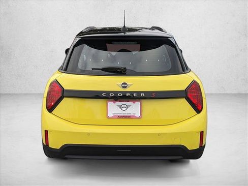 New 2026 MINI Cooper S image 8