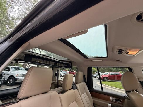 Used 2014 Land Rover LR4 HSE AWD/4WD image 35