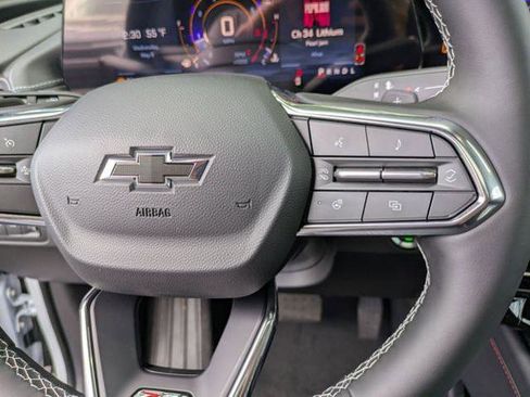 New 2026 Chevrolet Traverse Z71 w/ Driver Confidence Package AWD/4WD image 17