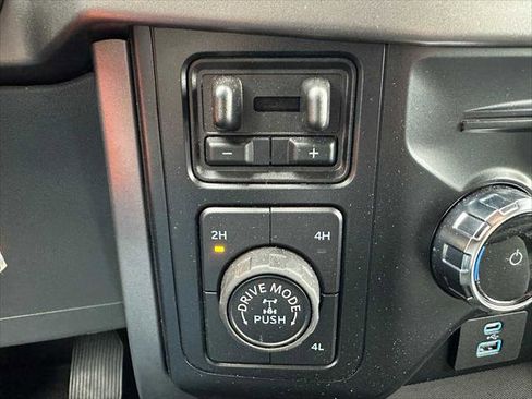 Used 2024 Ford F150 XLT w/ Tow/Haul Package image 29