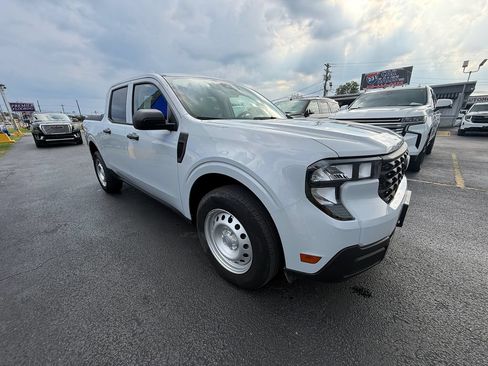 Used 2025 Ford Maverick XL FWD image 1