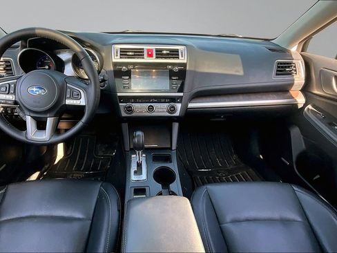 Used 2017 Subaru Outback 2.5i Limited AWD/4WD image 7