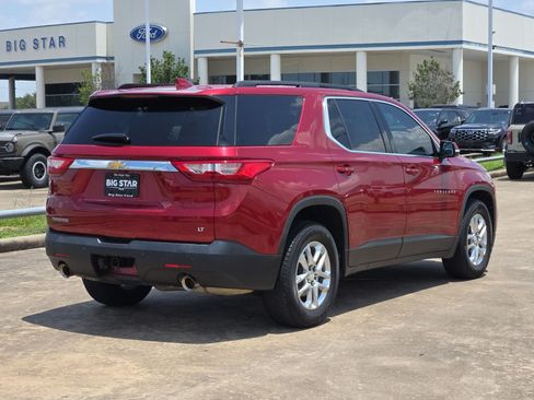 Used 2019 Chevrolet Traverse LT FWD image 3