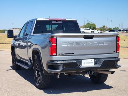 Used 2025 Chevrolet Silverado 2500 LT w/ Trail Boss Package AWD/4WD image 5
