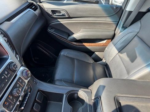Used 2018 Chevrolet Tahoe LT AWD/4WD image 17