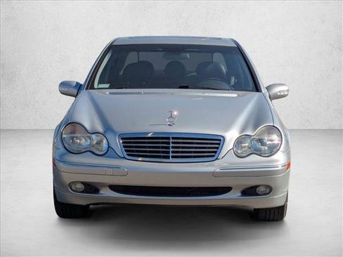 Used 2003 Mercedes-Benz C 240 Sedan image 2