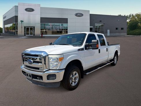 Used 2016 Ford F250 XLT AWD/4WD image 5