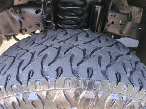 Used 2006 Ford F250 XLT AWD/4WD image 11