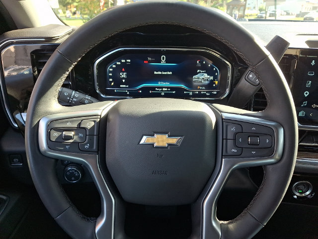 Used 2023 Chevrolet Silverado 1500 LT AWD/4WD image 21