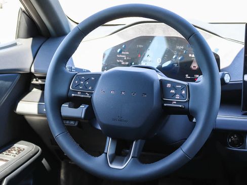 New 2026 Lexus ES 350h w/ Convenience Package FWD image 18