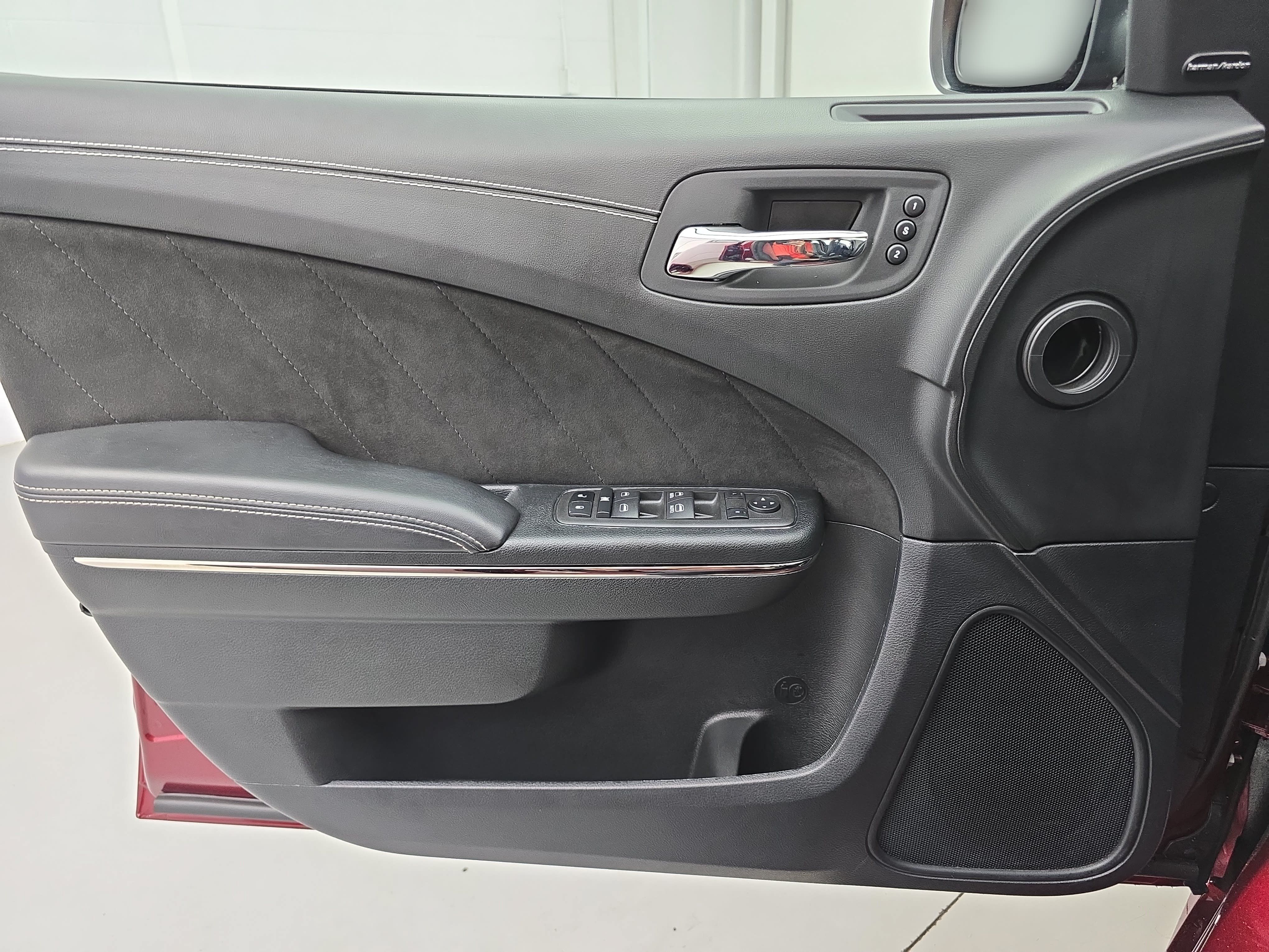 Used 2022 Dodge Charger SRT Hellcat w/ Harman/Kardon Audio Group RWD image 25