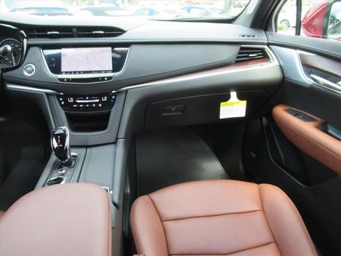 New 2026 Cadillac XT5 Premium Luxury w/ Driver Assist Package FWD image 14