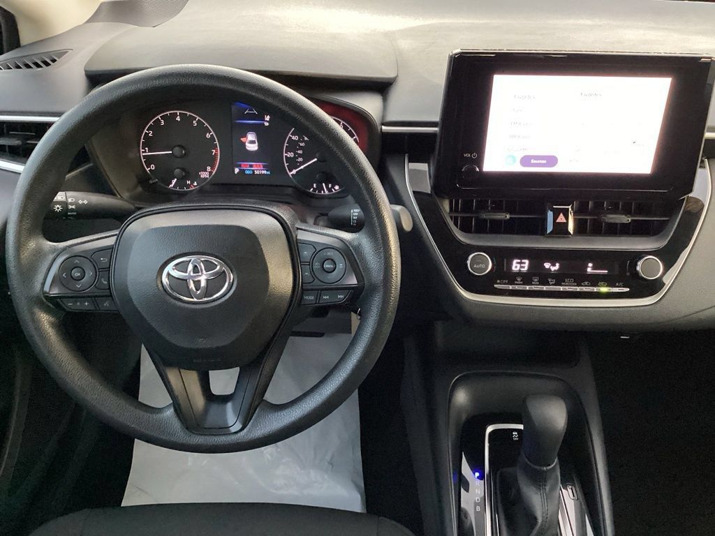 Used 2024 Toyota Corolla LE FWD image 14