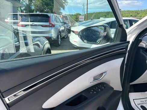 Used 2023 Hyundai Tucson SEL AWD/4WD image 17