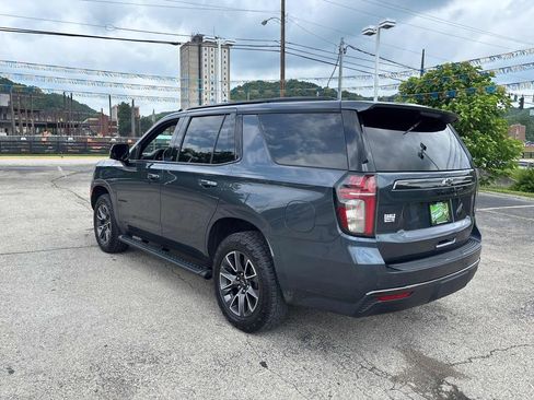 Used 2021 Chevrolet Tahoe Z71 w/ Z71 Signature Package AWD/4WD image 3