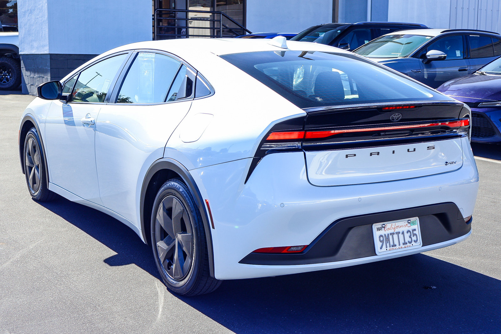 Used 2023 Toyota Prius LE FWD image 20