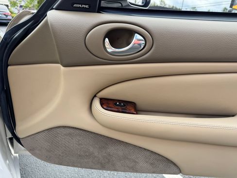 Used 2003 Jaguar XK8 Convertible RWD image 85